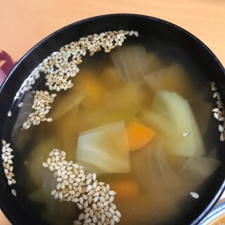 ごま入り中華スープ